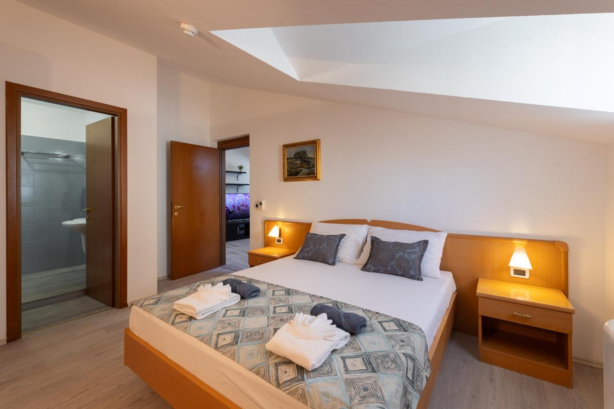 Villa Fontana Trogir Extérieur photo