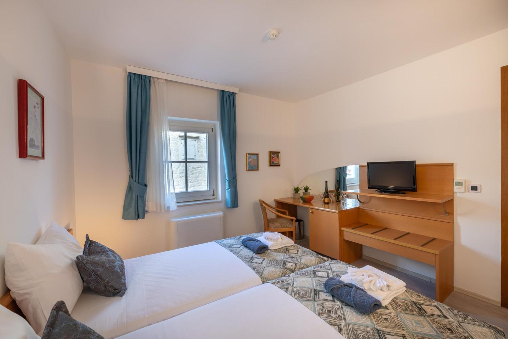 Villa Fontana Trogir Extérieur photo