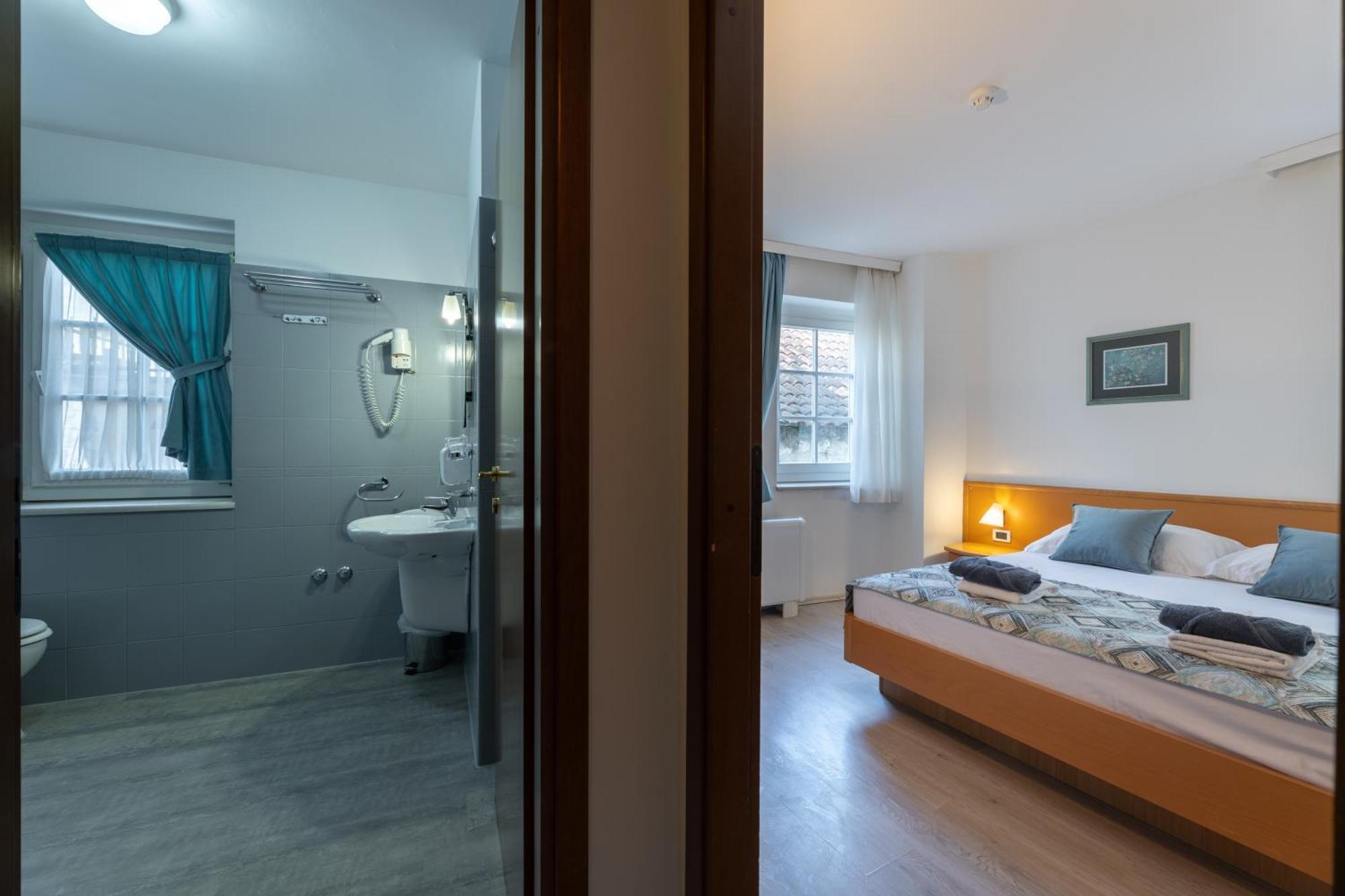 Villa Fontana Trogir Extérieur photo